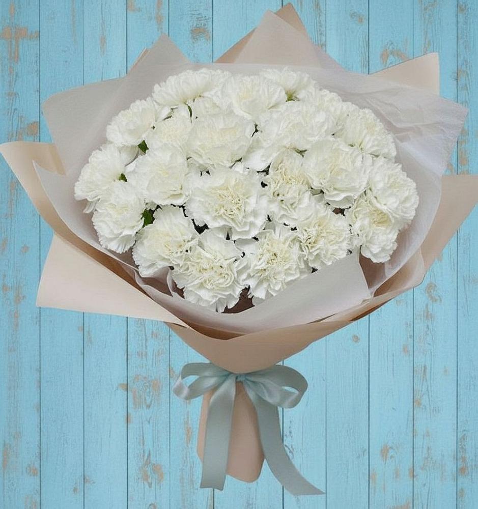 Букет цветов из: Гвоздики в Махмуде-Мектебе