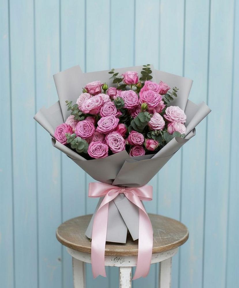 Букет цветов из: Розы в Махмуде-Мектебе