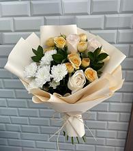 Букет цветов из:  Розы и Хризантемы в Махмуде-Мектебе
