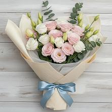 Букет цветов из:  Лизиантусы в Махмуде-Мектебе