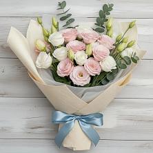 Букет цветов из:  Лизиантусы в Махмуде-Мектебе