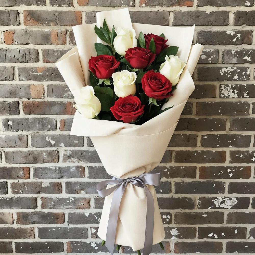 Букет цветов из: Розы в Махмуде-Мектебе