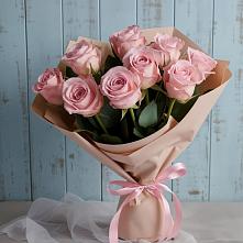 Букет цветов из:  Розы в Махмуде-Мектебе