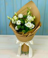 Букет цветов из:  Хризантемы и Лизиантусы #REPLACE_PRED# Махмуде-Мектебе