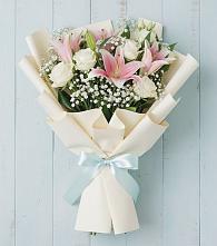 Букет цветов из:  Лилии в Махмуде-Мектебе