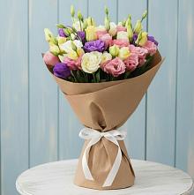 Букет цветов из:  Лизиантусы в Махмуде-Мектебе